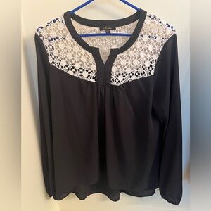 Monteau Black and White Lace Blouse
